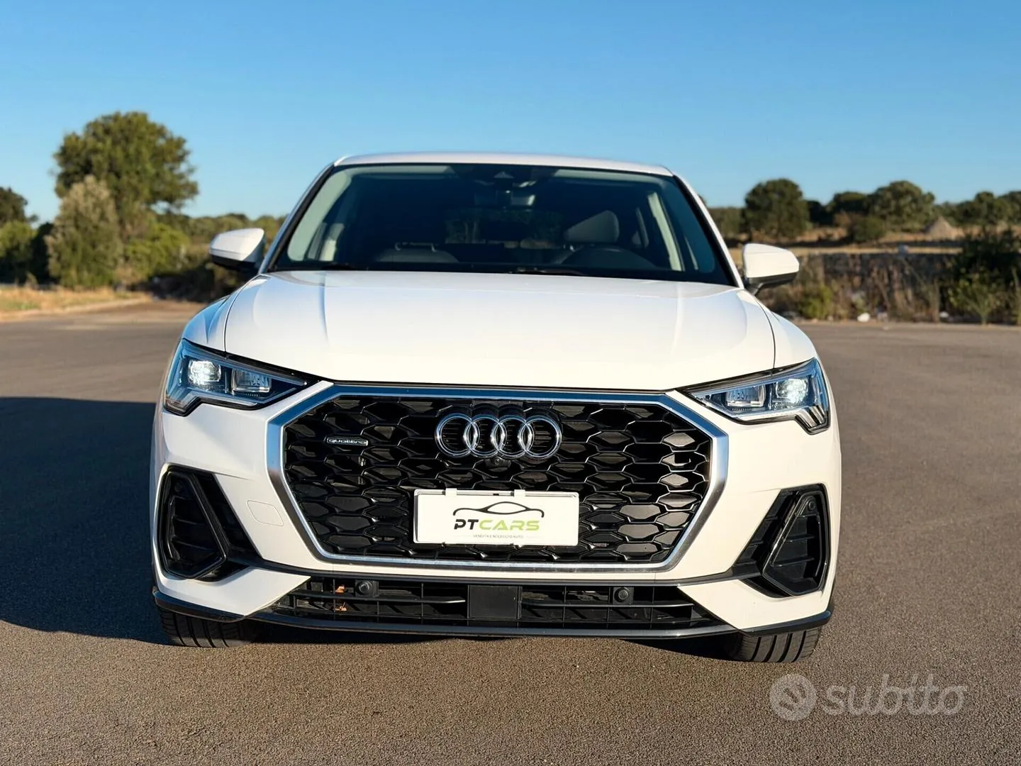 Audi Q3 2021 photo 3