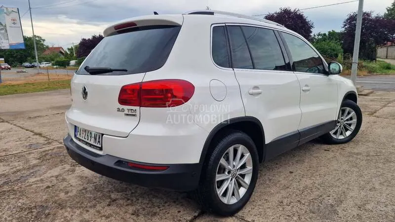 Volkswagen Tiguan 2012 photo 4