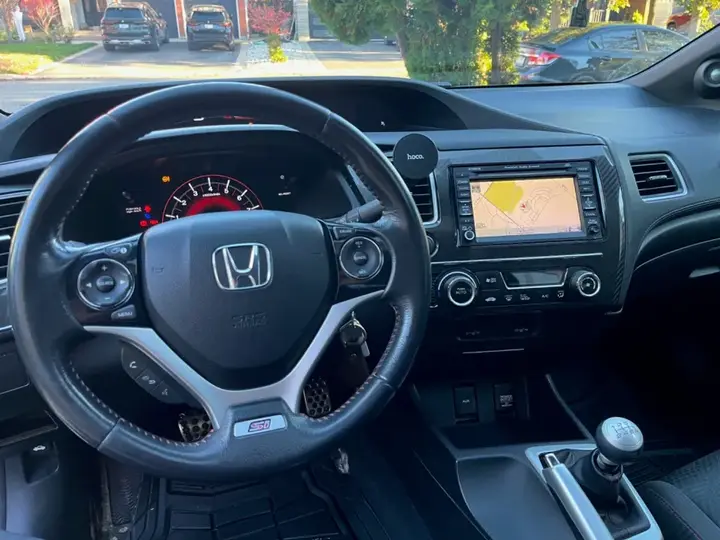 Honda Civic 2013 photo 5