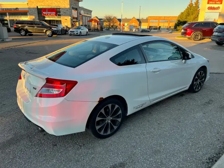 Honda Civic 2013 photo 2