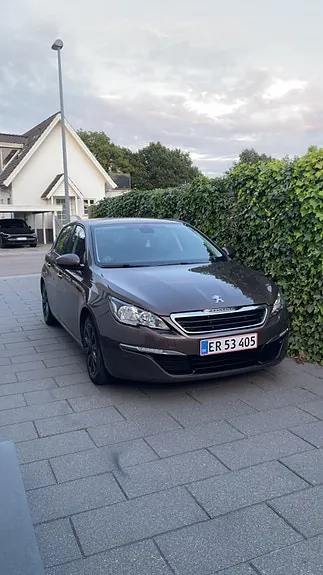 Peugeot 308 2013 photo 2