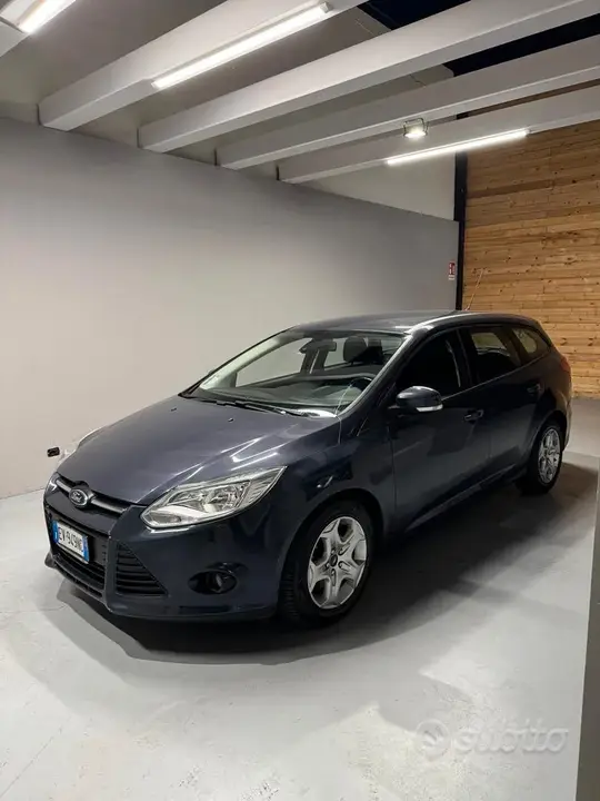 Ford Focus 2014 photo 3