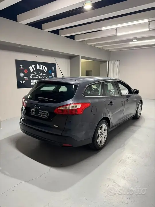 Ford Focus 2014 photo 4