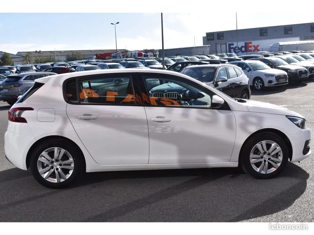 Peugeot 308 2021 photo 4