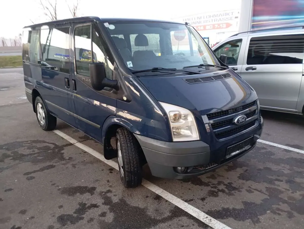 Ford Transit 2011 photo 2