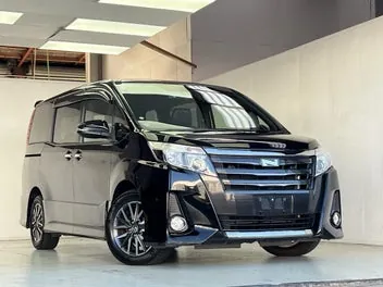 Toyota Noah 2016 photo 4