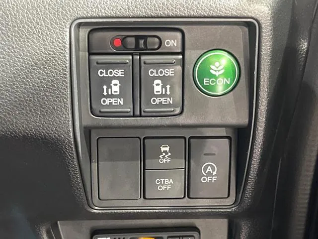 Honda Odyssey 2013 photo 5