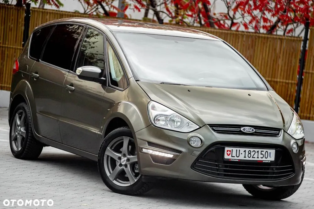 Ford S-Max 2011 photo 3