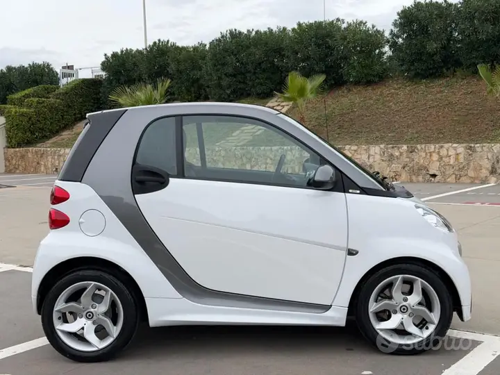 Smart Fortwo 2013 photo 5