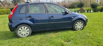 Ford Fiesta 2005 photo 4