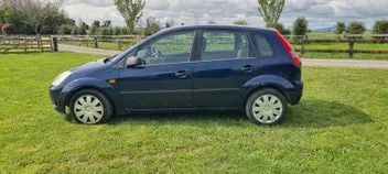 Ford Fiesta 2005 photo 2