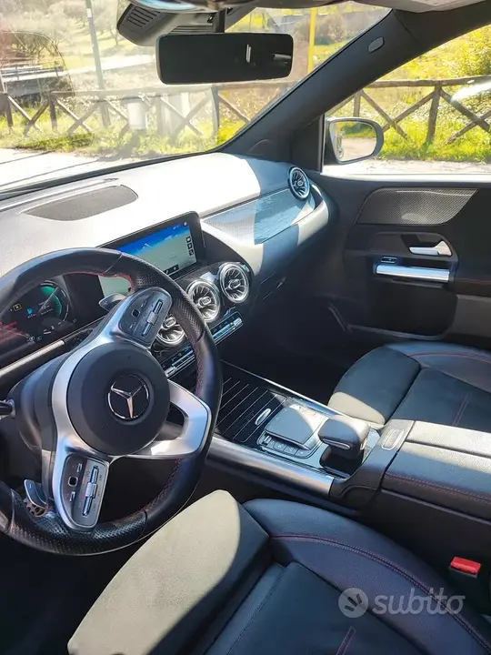 Mercedes-Benz B