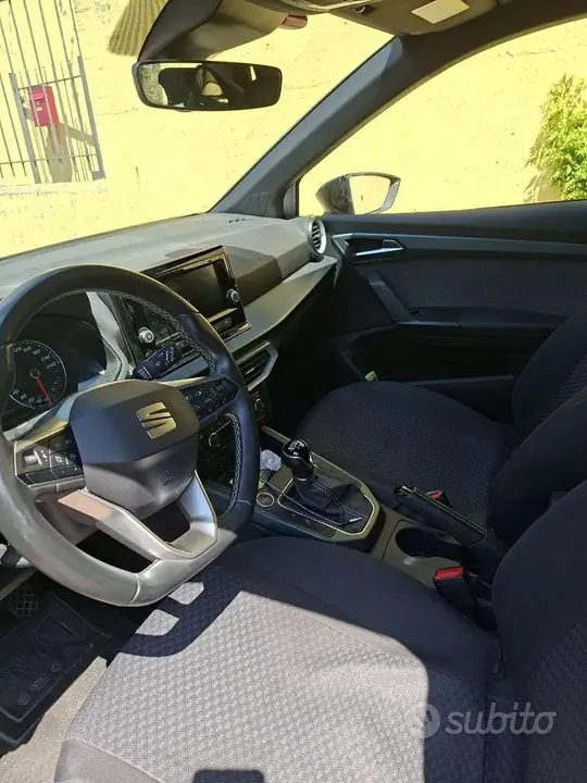 Seat Arona 2022 photo 4