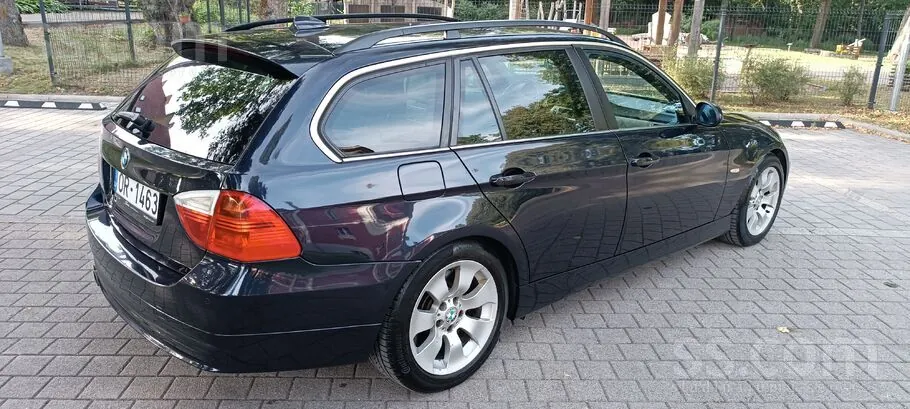 BMW 325 2008 photo 5