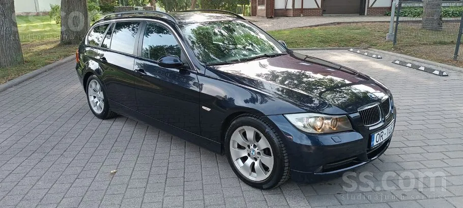 BMW 325 2008 photo 3