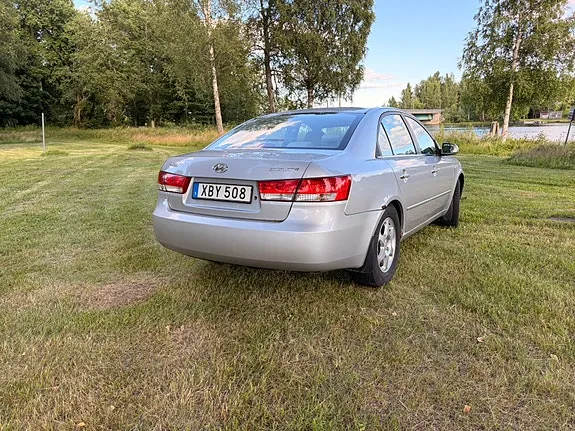 Hyundai Sonata 2005 photo 3