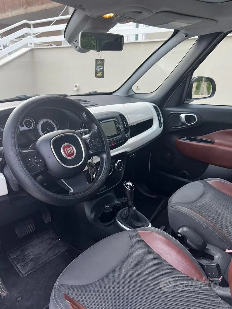 Fiat 500L 2014 photo 4