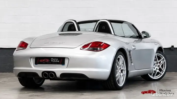 Porsche Boxster 2010 photo 2