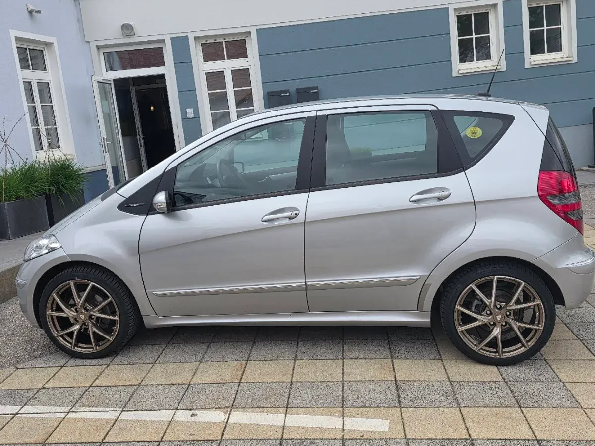 Mercedes-Benz A-Class 2005 photo 2