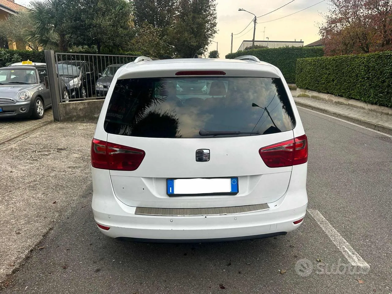 Seat Alhambra 2011 photo 4