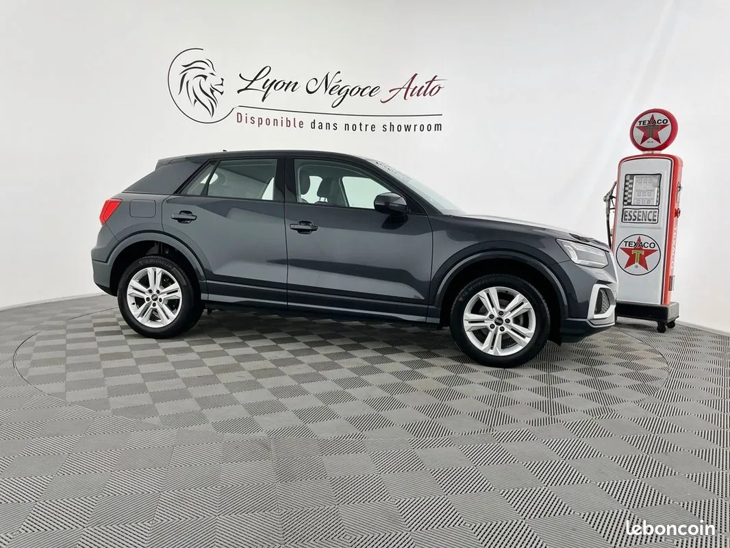 Audi Q2 2023 photo 2