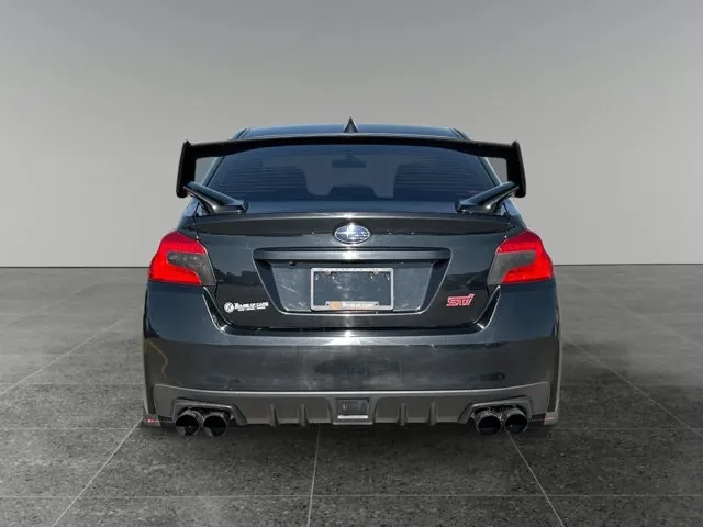Subaru Wrx Sti 2018 photo 5