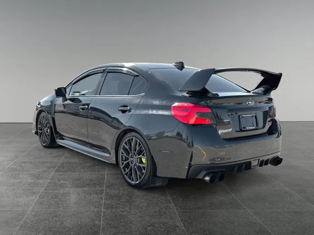 Subaru Wrx Sti 2018 photo 4