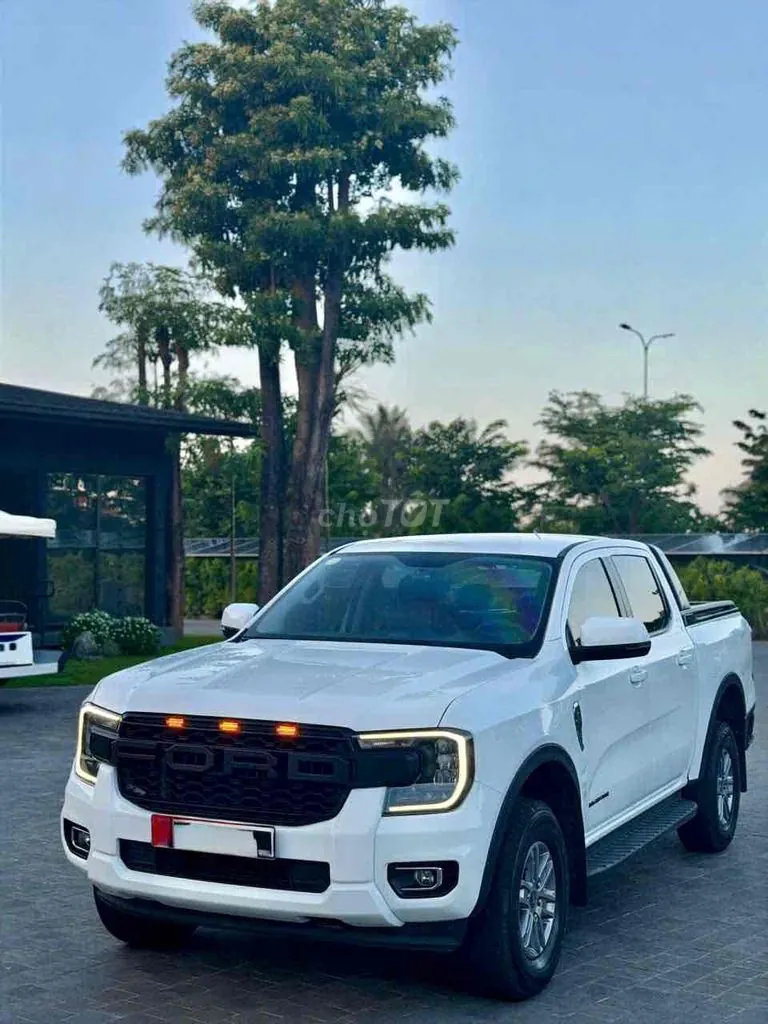 Ford Ranger 2024 photo 2