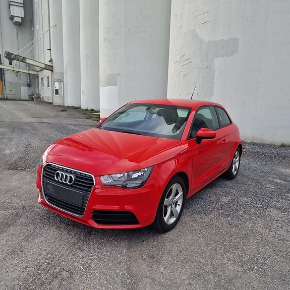 Audi A1 2013 photo 2
