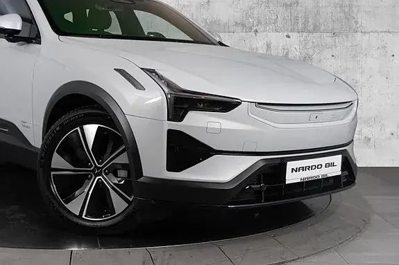 Polestar 3 2025 photo 2