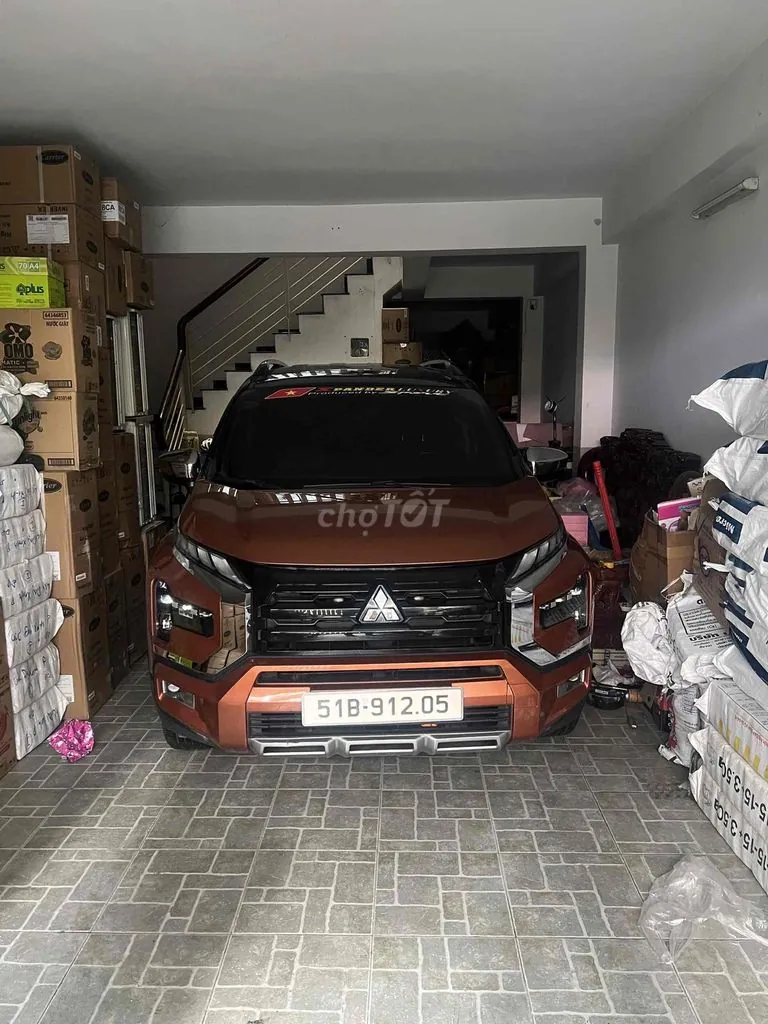 Mitsubishi Xpander Cross 2023 photo 2