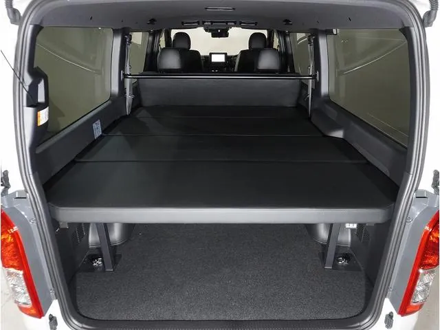 Toyota Hiace Van 2026 photo 5