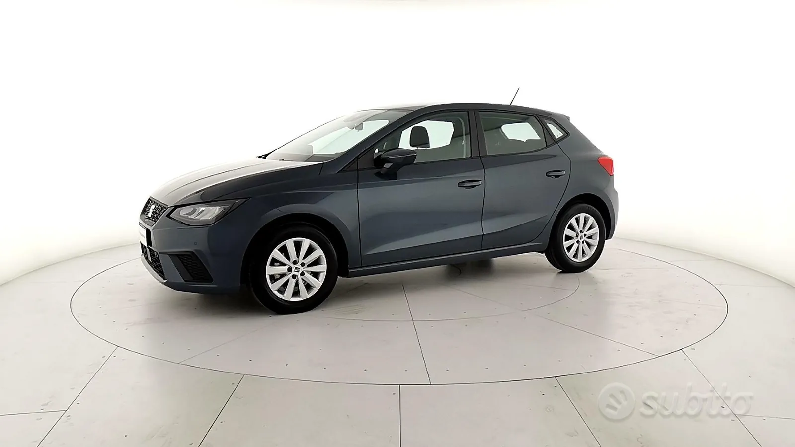 Seat Ibiza 2024 photo 2