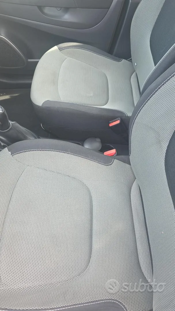 Renault Captur 2015 photo 4