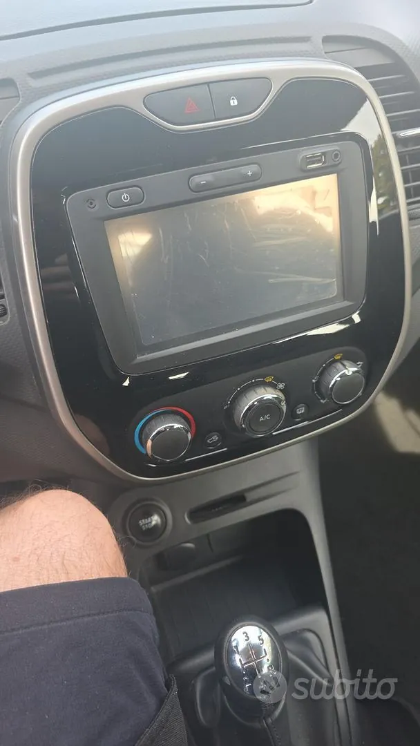 Renault Captur 2015 photo 3
