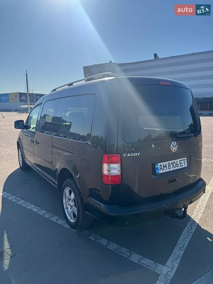 Volkswagen Caddy 2010 photo 2