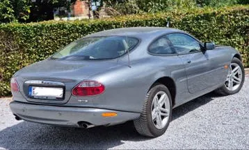 Jaguar Xk8