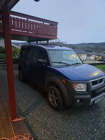 Honda Element 2004 photo 2