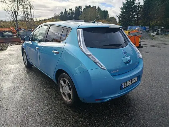 Nissan Leaf 2015 photo 5