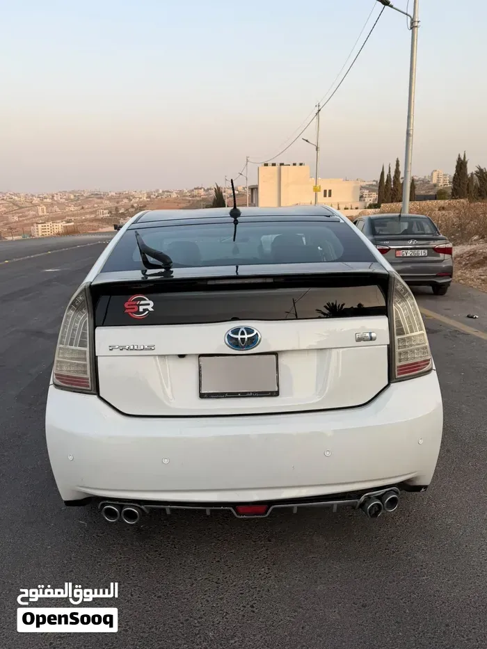 Toyota Prius 2011 photo 4