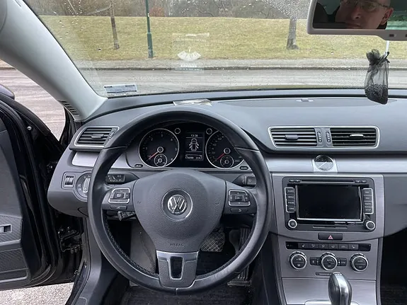 Volkswagen Passat 2014 photo 5