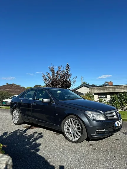 Mercedes-Benz C180 D 2010 photo 3