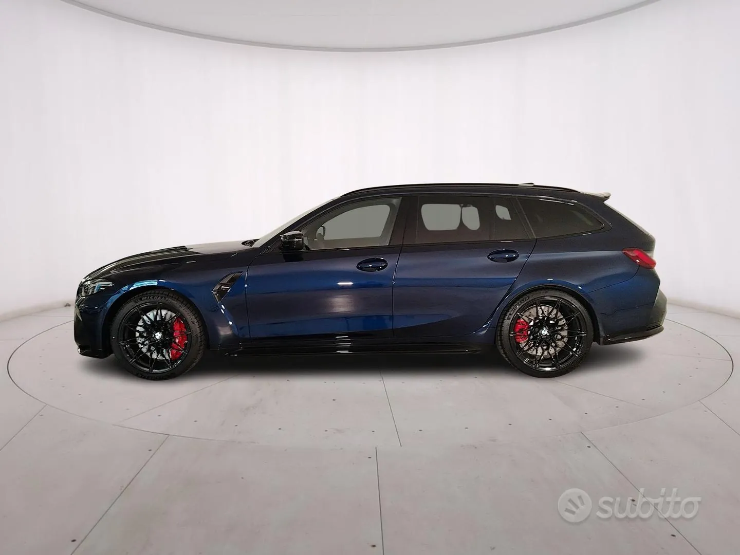 BMW 3 Series 2023 photo 3