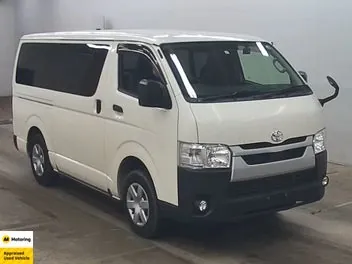 Toyota Hiace 2021 photo 2