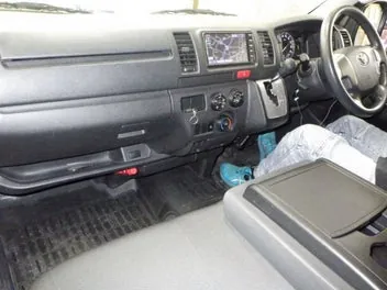 Toyota Hiace 2021 photo 4