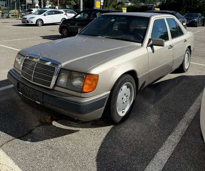 Mercedes-Benz Sonstige