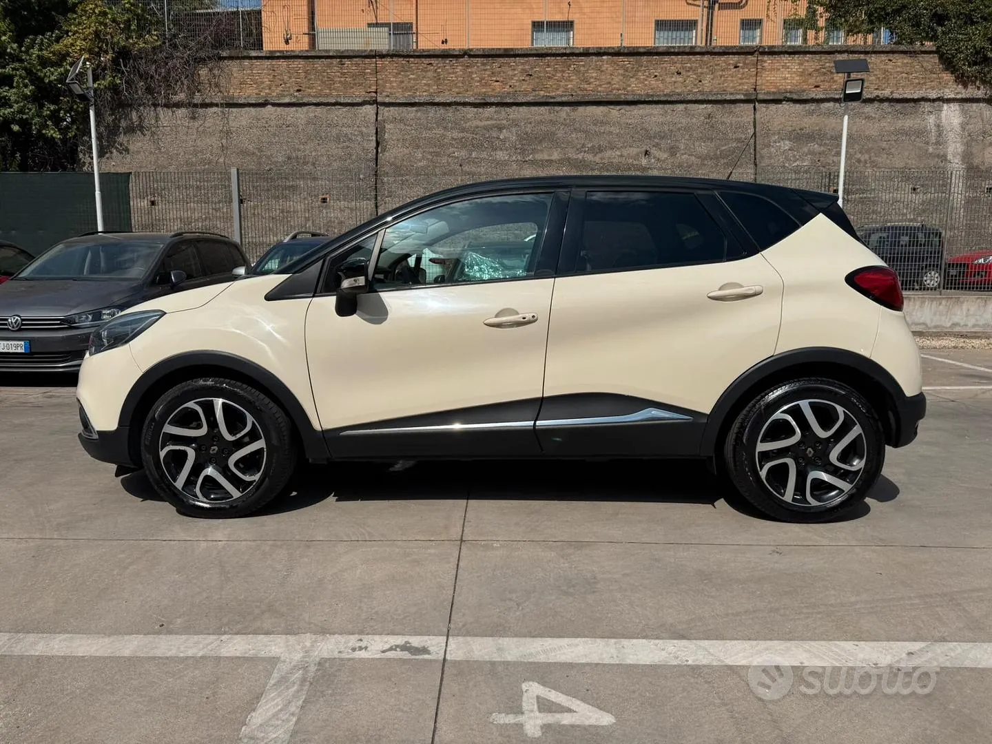 Renault Captur 2013 photo 4