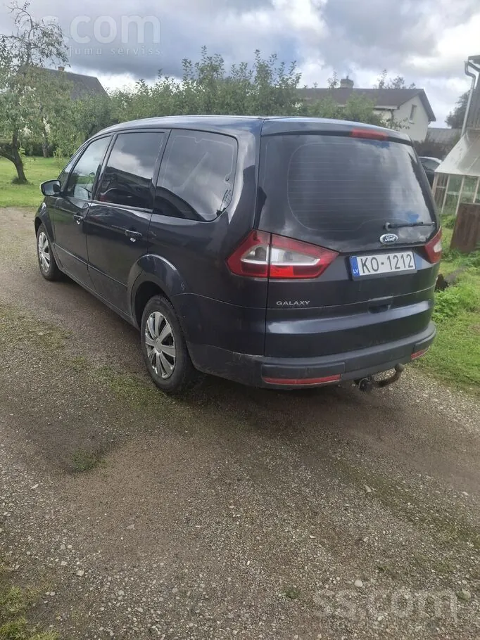 Ford Galaxy 2008 photo 2