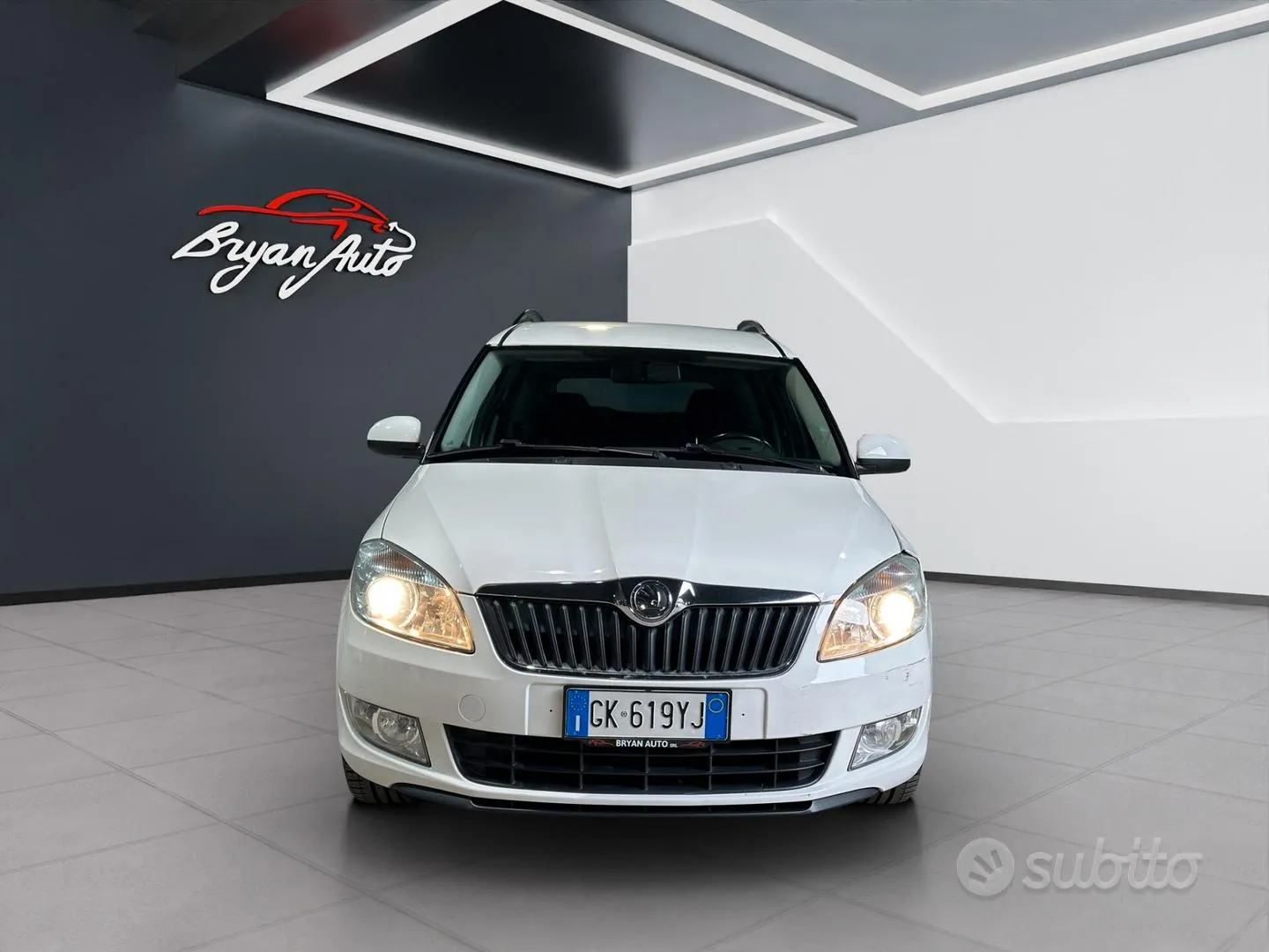 Skoda Roomster 2013 photo 3