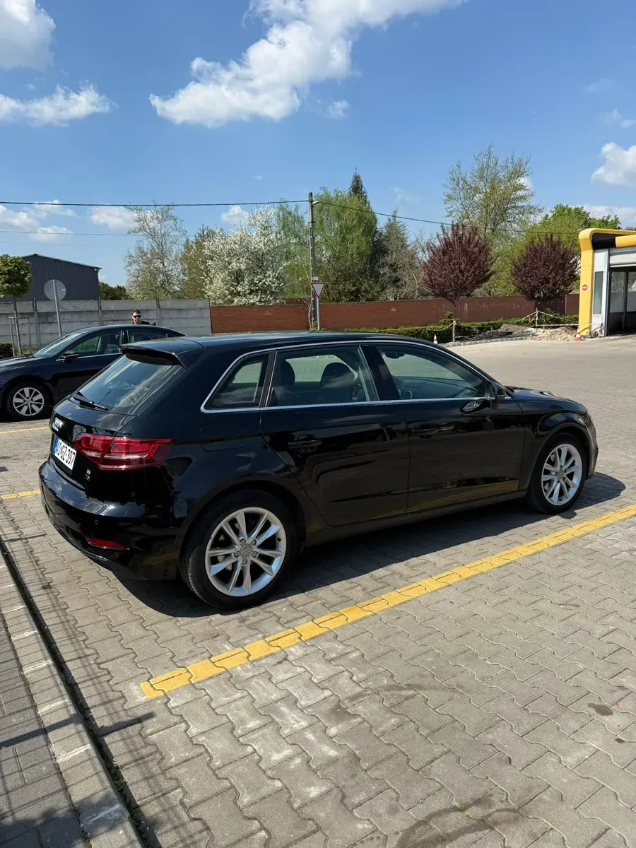 Audi A3 2016 photo 3